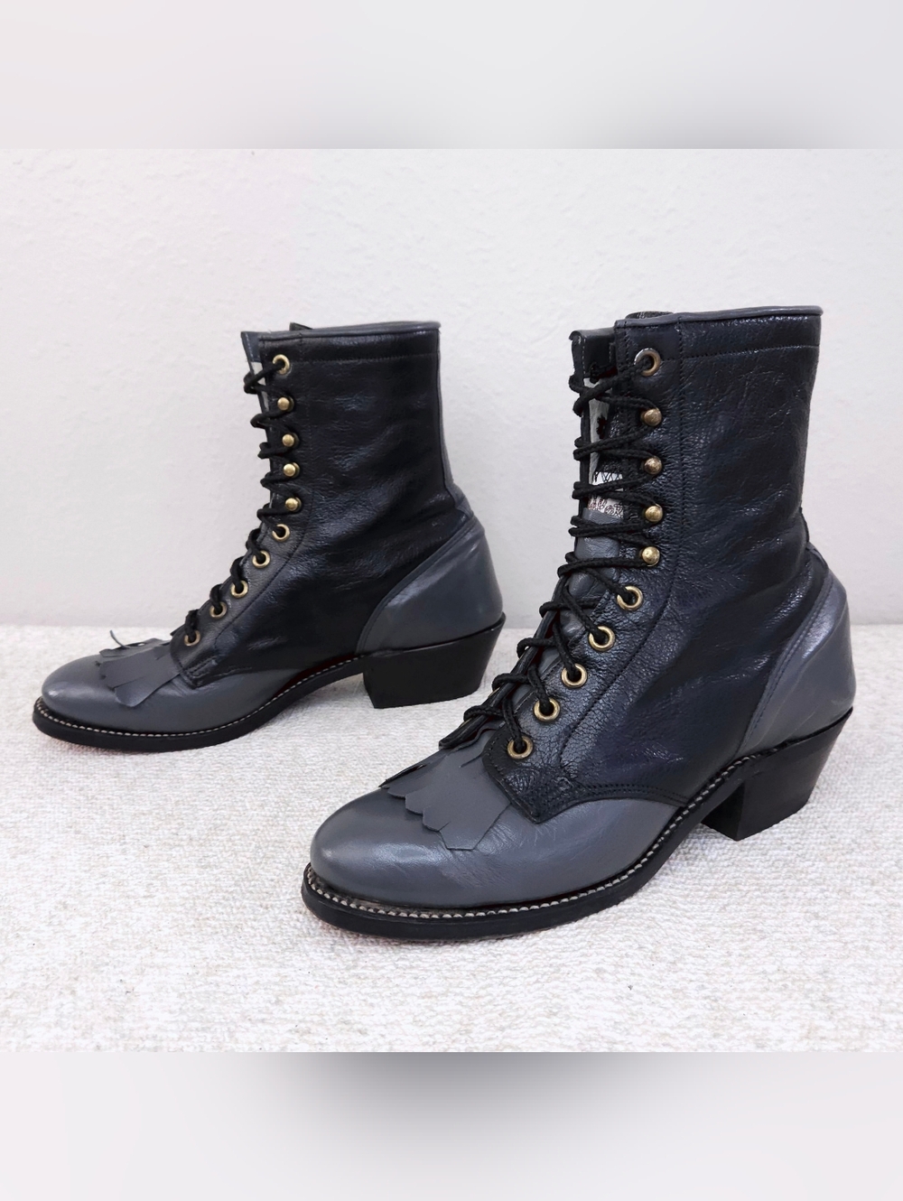 Vintage OLATHE Kiltie Lace-Up Heeled Boots US 6 Black Gray